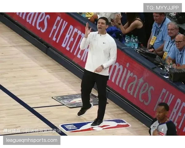 NBA裁判严抓的非法掩护：哪些动作会被吹罚违例？
